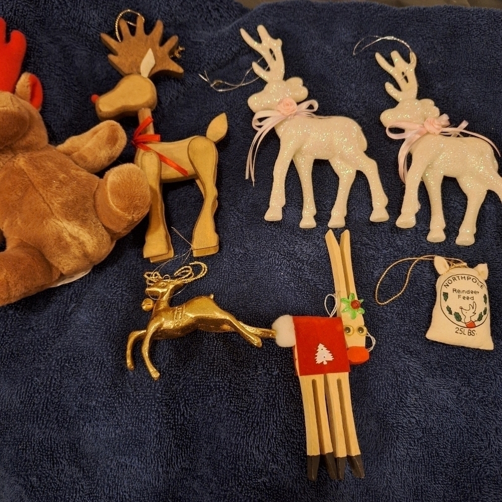 Small Reindeer Christmas Ornament Decorations Lot